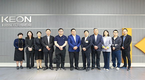 嵊州市政協副主席裘慶軍一行蒞臨科恩參觀指導！